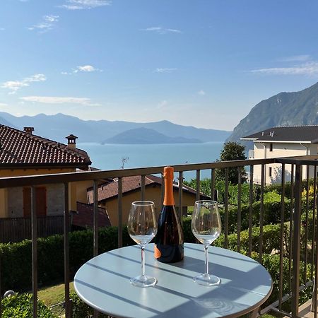 Happy Guest Apartments - Lake View And Pool Riva di Solto Εξωτερικό φωτογραφία