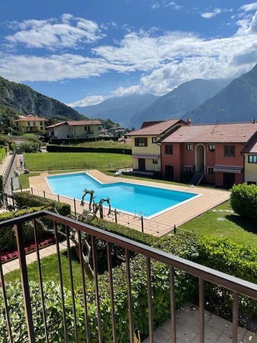 Happy Guest Apartments - Lake View And Pool Riva di Solto Εξωτερικό φωτογραφία